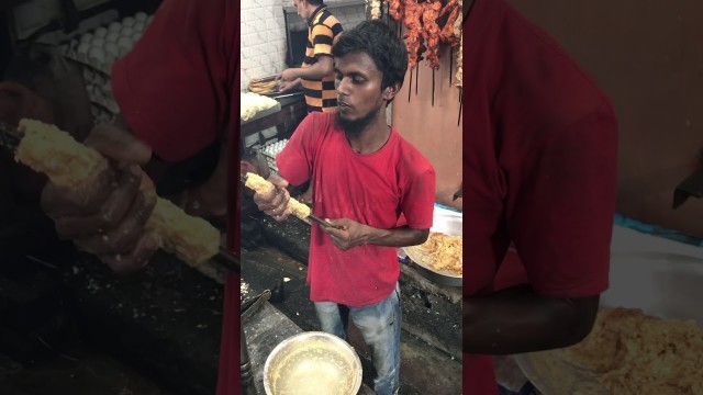 'Sheekh Kebabs (₹30) | Tangri Kebabs (₹200) | Al Baik | Zakaria Street Kolkata #IndianStreetFood'