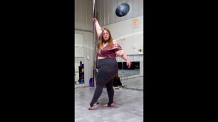 'Plus-size pole dancer shows crazy moves #shorts'