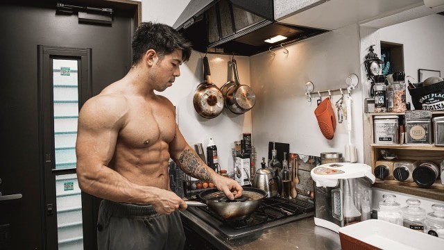 '【フル食】筋肉をデカくするためのメニュー！IFBBプロのバルク期の食事！'