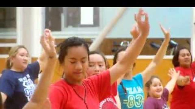 'Archer makes use of Cook Islands hula to get Pacific women in shape'