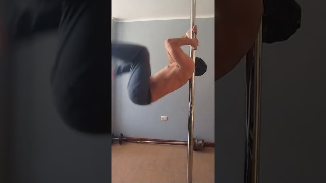 'Práctica Shoulder, Pole Dance'