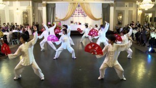 'Tai Chi Gong (Kung) Fu Fan Dance | A Chinese Traditional Folk Dance in Toronto'