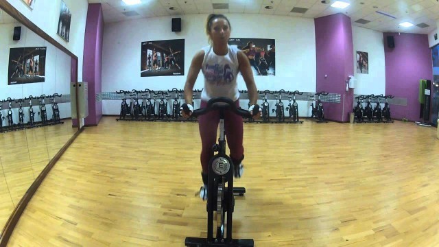 'JO fitness TRENING CARDIO NA ROWERZE'