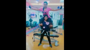 'Workout with a partner @Pink fitness choolaimedu'