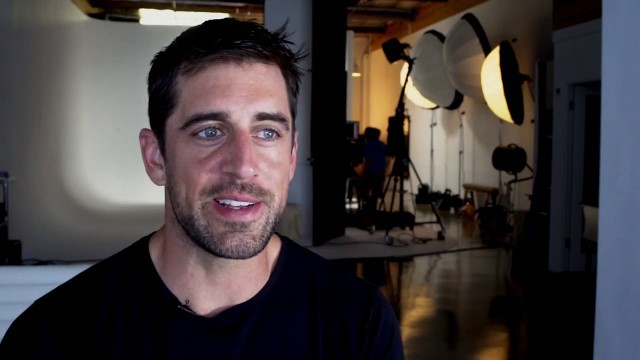 'Aaron Rodgers BTS Men\'s Fitness Cover Shoot September 2017'