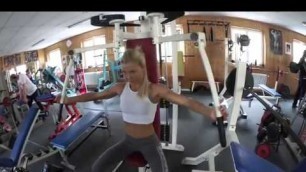 '♥ Push-Workout mit Julia ♥ Training zusammen mit Sophia Thiel'