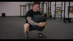 'The Rogue Strongman Sandbags with Matt Chan'