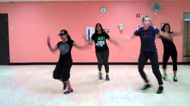 '\"Happy\" - Dance Fitness with Lucy'