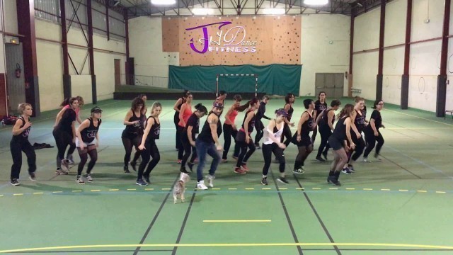 'JayDance Fitness : Zillionaire - Flo Rida'