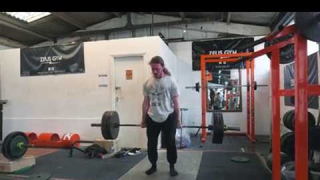 '190kg Barbell Hack Squat @ Zeus Gym Hastings'