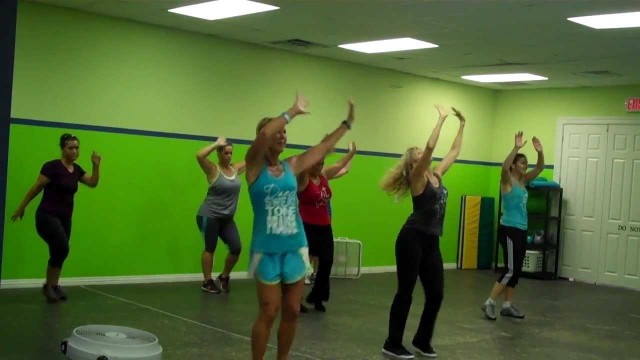 'Christian Dance Fitness with The Fitness Angel- Overcomer by Mandisa'