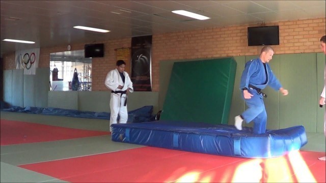 'A good Judo warm up/fitness drill'