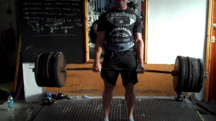 '3x360kg/793 lbs deadlift done at Zeus Gym hastings'