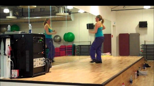 'Zumba Fitness med Lea - Wafande Salsa - Bare gi\' mig et smil'